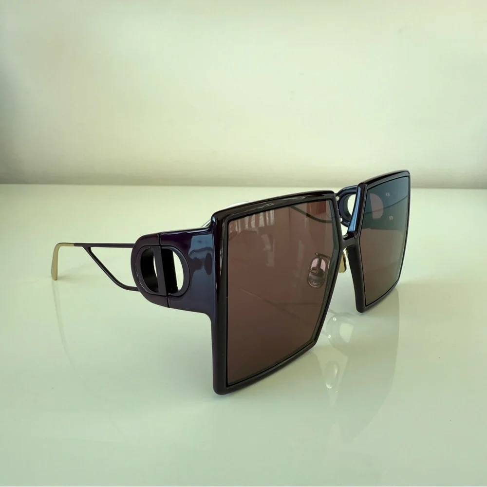 NWT!!! Christian Dior 30Montaigne SU 60P0 sunglasses Authentic Retail 680$